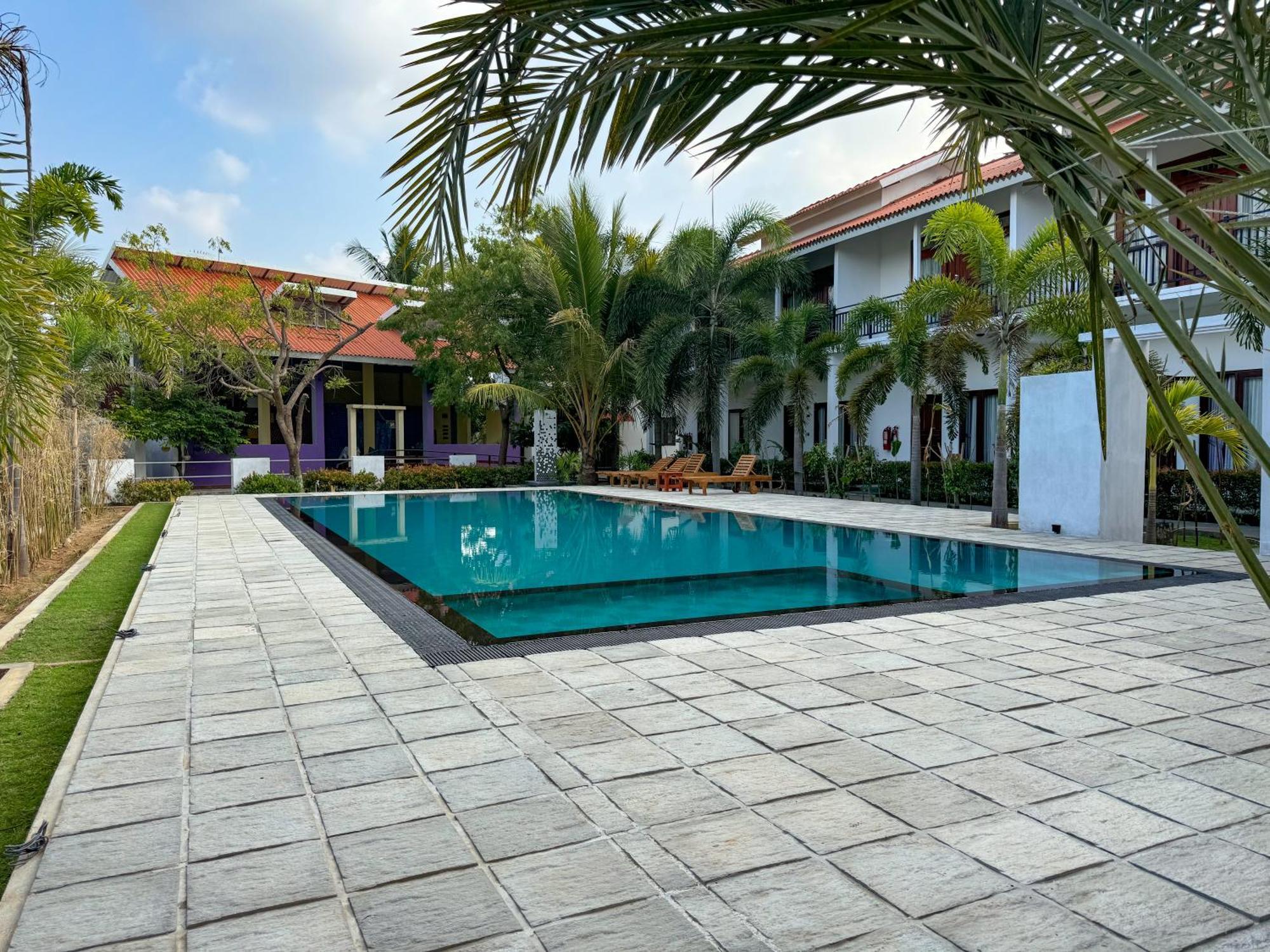 The Reef Resort Nilaveli Exterior photo